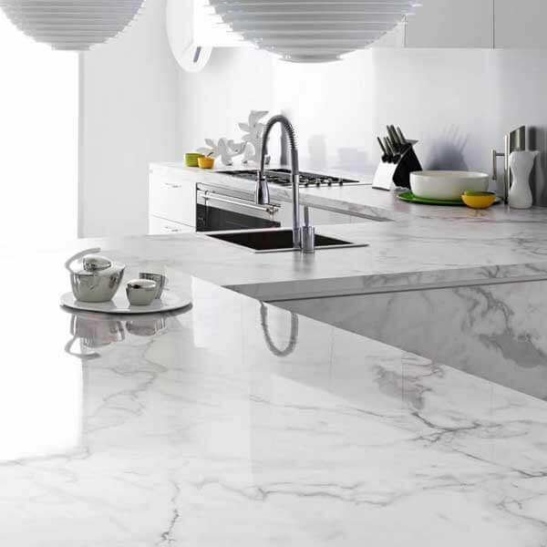 Gạch Marble Trắng Vân Mây: Xu Hướng Trang Trí Nhà Cửa