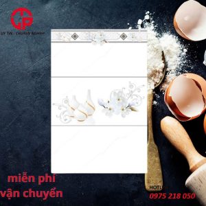 105k-Gach-op-tuong-30x60-PAK-QH3282