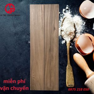 305k-Gach-gia-go-20x120-TTT-20127